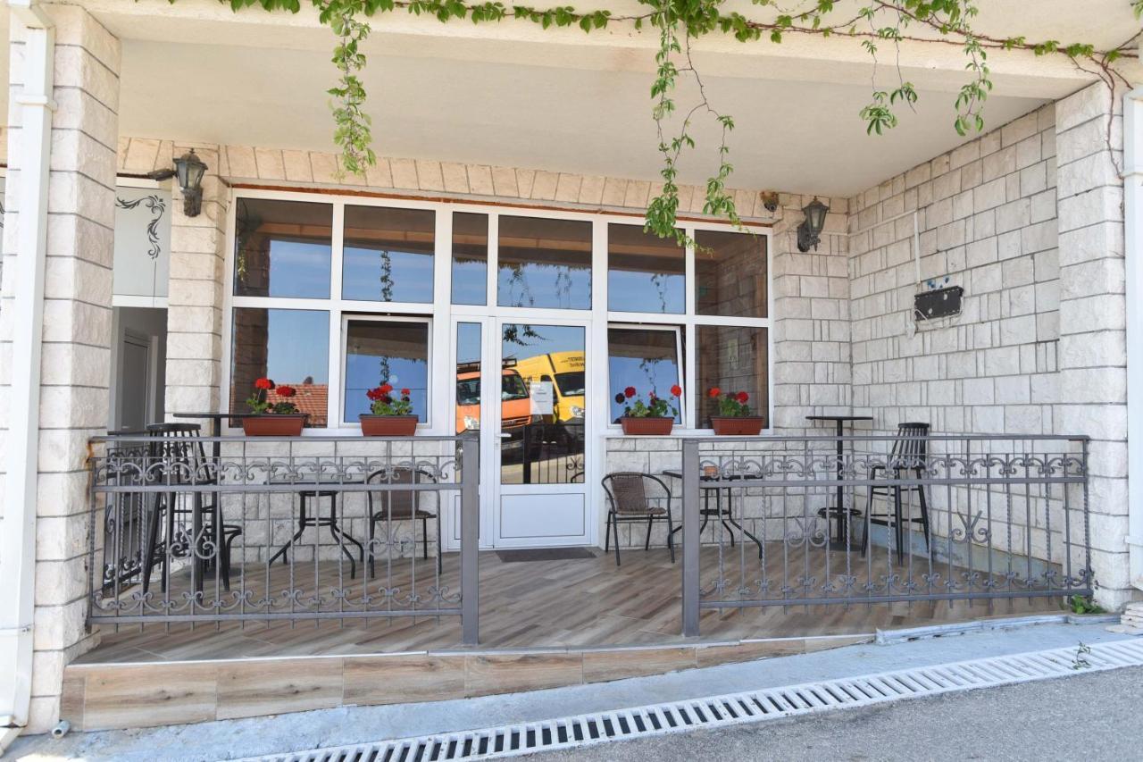 Apartments Villa Sveti Nikola Μπούντβα Εξωτερικό φωτογραφία